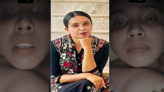 Desi Bengali Cheater Wife Showing Fingering Masturbating